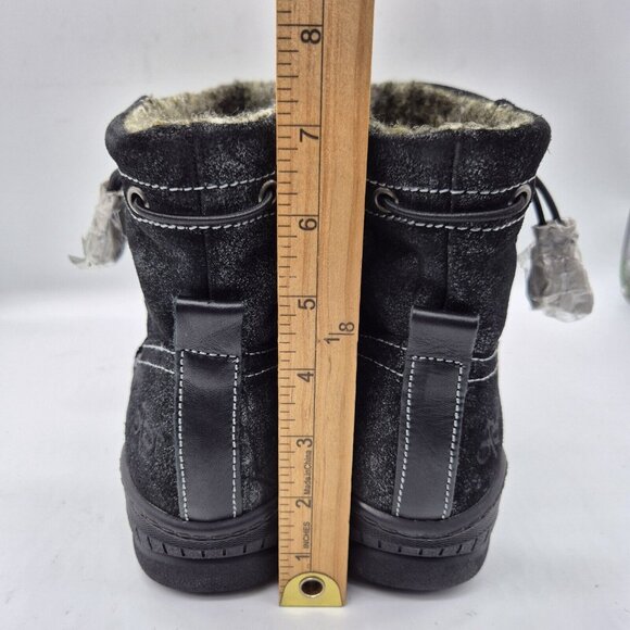 OTBT Women's Snow Boots Size 6 M Black Fanfare Reversible Spikes Leather Textil - Picture 9 of 12
